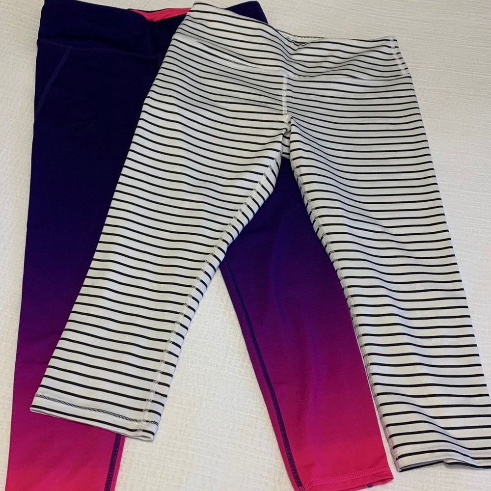 (2) pair capri workout leggings